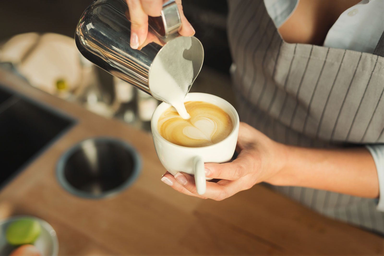 Café suspendu - le concept qui a inspiré la Maison suspendue